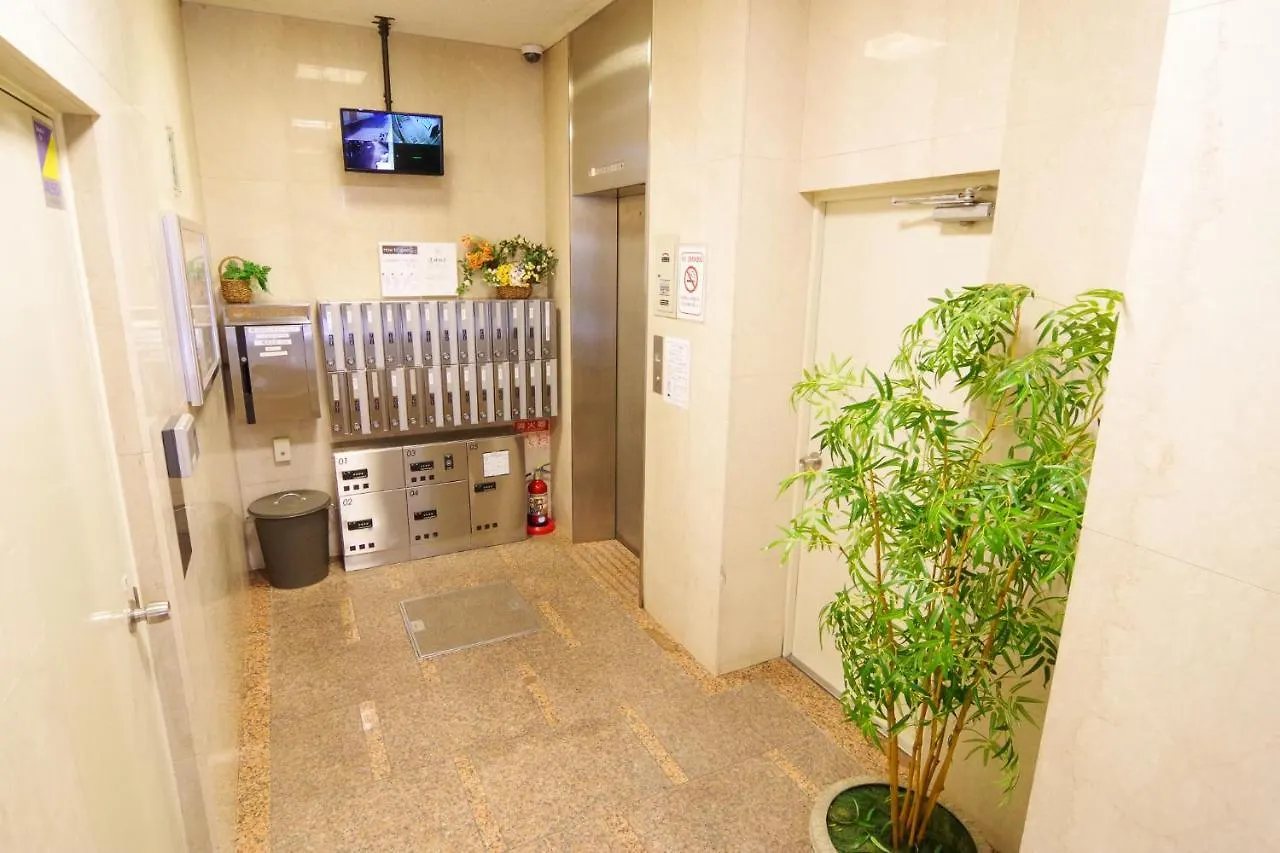 Nippombashi Art Hotel 605 Osaka Apartment
